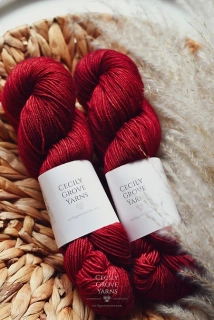 Cecily Grove Yarns Goya Merino - Creeper