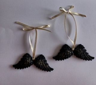 Andělská křídla - černá se zlatými třpytkami