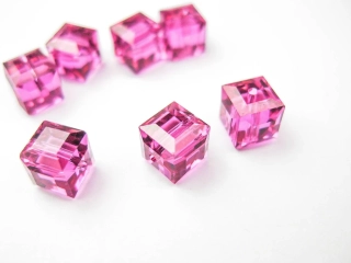 Swarovski - Cube Beads, 6 mm - Fuchsia AB